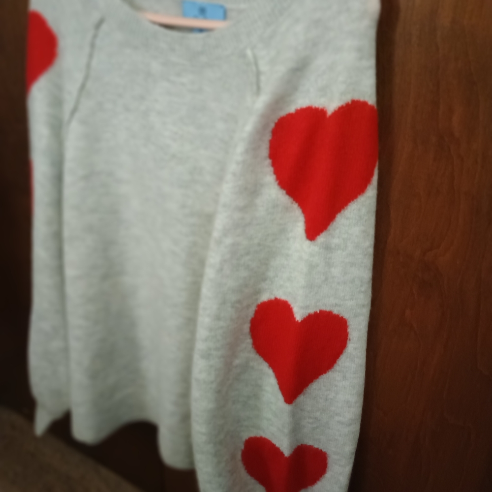 CeCe Light Gray Sweater with Red Heart Sleeves. Worn once, in new condition. - Picture 2 of 8